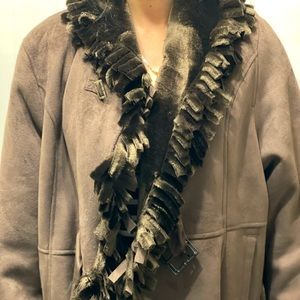 Coat IN EXCELLENT CONDITION